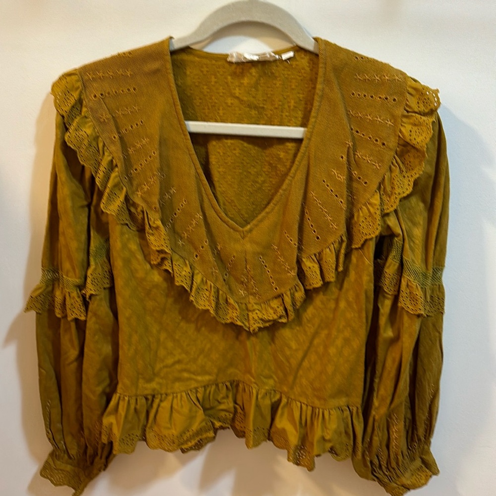 V neck cotton top with peblum